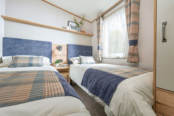 Premium Bluebell Caravan with Decking (Sleeps 6) - Wooler Riverside Holiday Park, Wooler