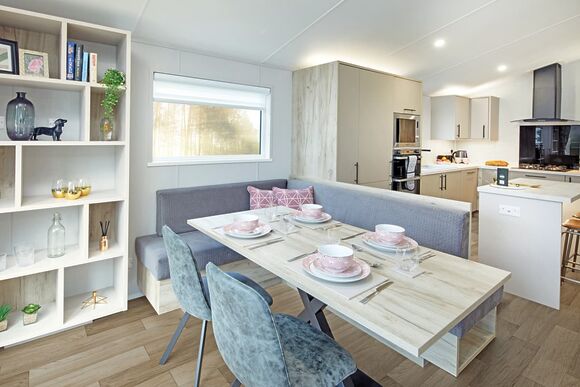 Superior Oak Lodge (Sleeps 4, Dog Friendly) - Wooler Riverside Holiday Park, Wooler