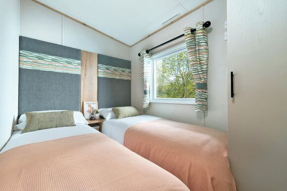 Ivy Caravan (Sleeps 6, Pet Friendly) - Wooler Riverside Holiday Park, Wooler