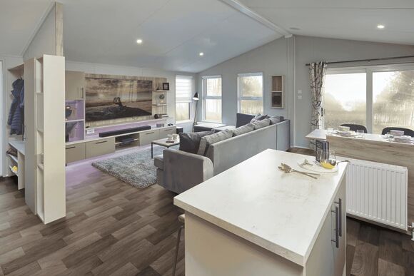 Superior Oak Lodge (Sleeps 4) - Wooler Riverside Holiday Park, Wooler