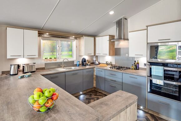 Please note, images are for representational purposes only, individual makes and models may vary 