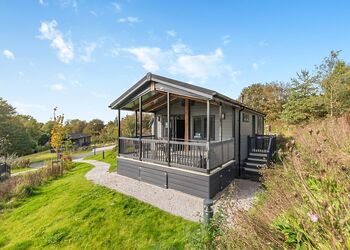 Dovedale Premier Lodge - Rivendale Lodge Retreat, Ashbourne