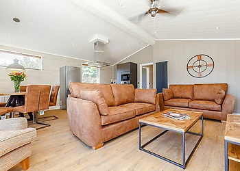 Bakewell Premier Lodge 