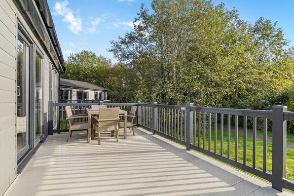 Elkstone Lodge - Rivendale Lodge Retreat, Ashbourne
