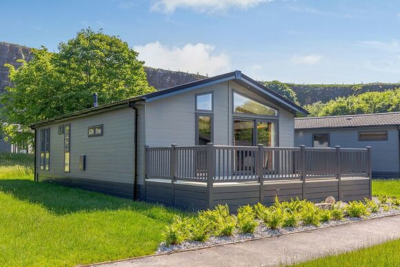 Castleton Lodge - Rivendale Lodge Retreat, Ashbourne