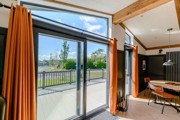 Castleton Lodge - Rivendale Lodge Retreat, Ashbourne