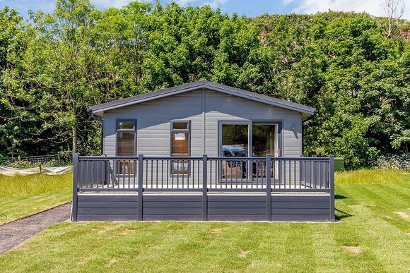 Bakewell Lodge - Rivendale Lodge Retreat, Ashbourne