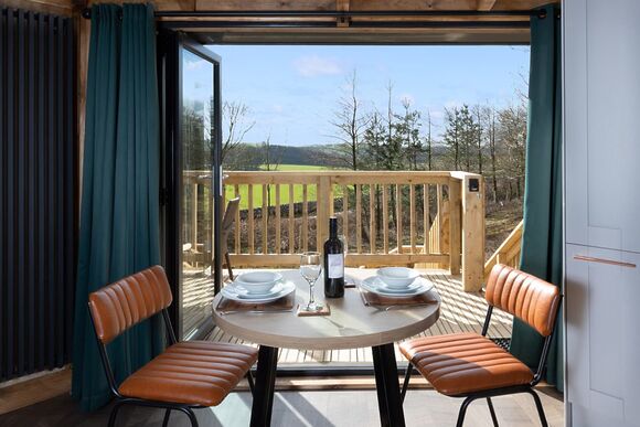 Tissington Treehouses - Rivendale Lodge Retreat, Ashbourne