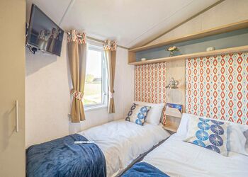 Huntly - Royal Arch Park, Laurenkirk