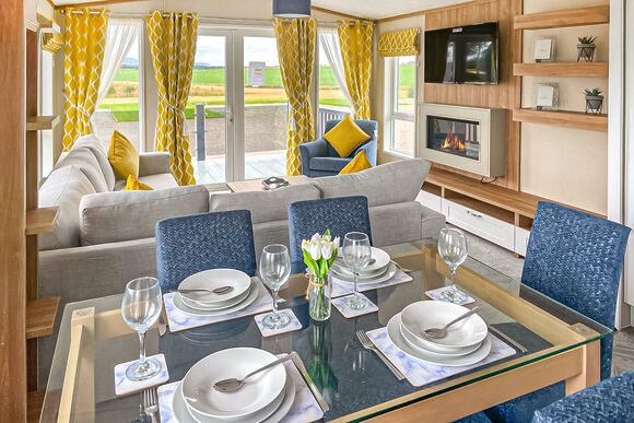 Balmoral - Royal Arch Park, Laurenkirk