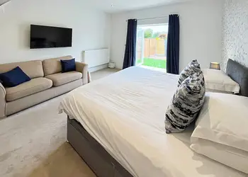 Somerset Suite Studio - Rookery Manor Cottages, Edingworth, Weston-super-Mare