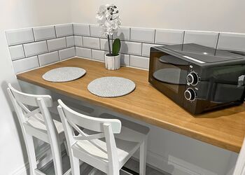 Somerset Suite Studio - Rookery Manor Cottages, Edingworth, Weston-super-Mare