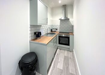 Somerset Suite Studio - Rookery Manor Cottages, Edingworth, Weston-super-Mare