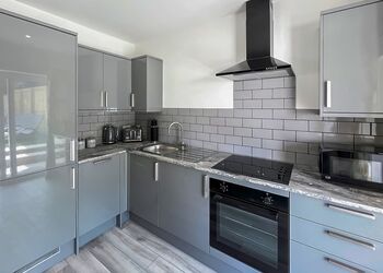 Heron2 Bed House Pet - Rookery Manor Cottages, Edingworth, Weston-super-Mare