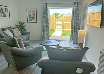Skylark House - Rookery Manor Cottages, Edingworth, Weston-super-Mare