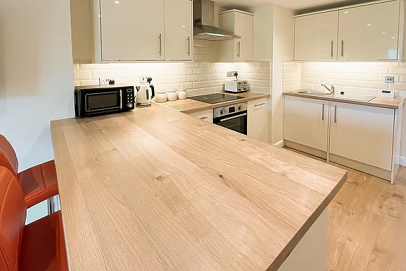 Meadow Apartment 