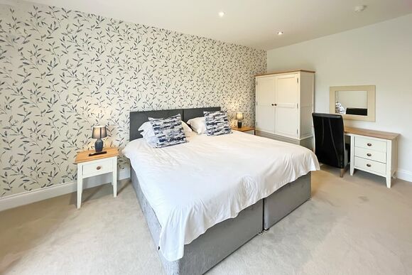 Somerset Suite Studio - Rookery Manor Cottages, Edingworth, Weston-super-Mare