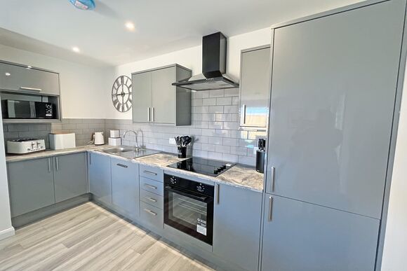 Skylark House - Rookery Manor Cottages, Edingworth, Weston-super-Mare