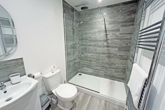 Skylark House - Rookery Manor Cottages, Edingworth, Weston-super-Mare