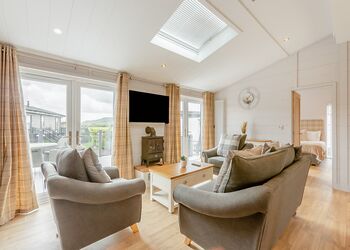 Holly Luxury Lodge - Rookery Manor Lodges, Edingworth