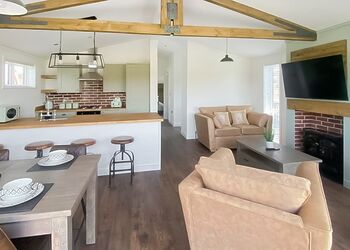 Typical picture of pine lodge 