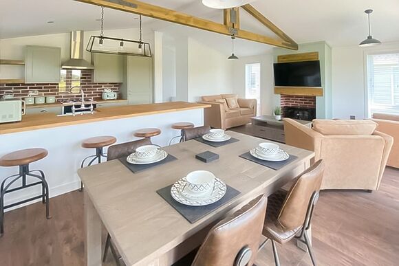 Typical picture of pine lodge 