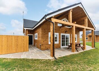 Teal Lodge Pet - Hornsea Lakeside Lodges, Hornsea