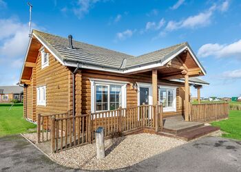Dovetail Lodge - Hornsea Lakeside Lodges, Hornsea