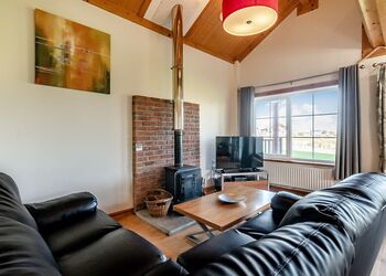 Dovetail Lodge - Hornsea Lakeside Lodges, Hornsea