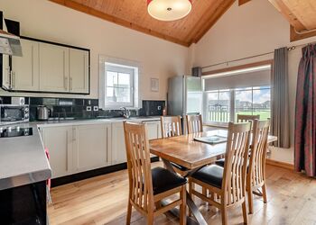 Sandpiper Lodge - Hornsea Lakeside Lodges, Hornsea