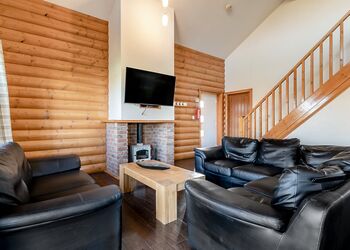 Skylark Lodge - Hornsea Lakeside Lodges, Hornsea