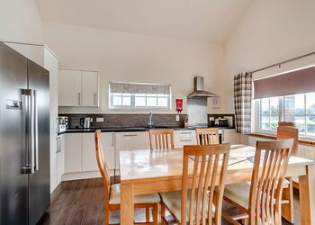 Teal Lodge - Hornsea Lakeside Lodges, Hornsea