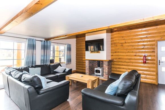 Oystercatcher Lodge Pet - Hornsea Lakeside Lodges, Hornsea