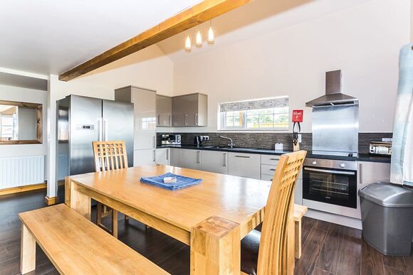 Oystercatcher Lodge Pet - Hornsea Lakeside Lodges, Hornsea