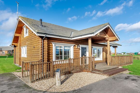 Dovetail Lodge - Hornsea Lakeside Lodges, Hornsea