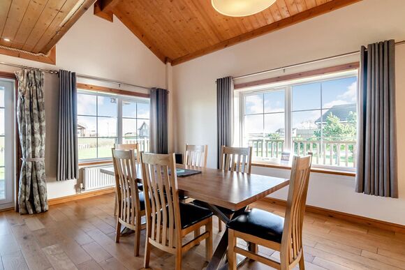 Dovetail Lodge - Hornsea Lakeside Lodges, Hornsea