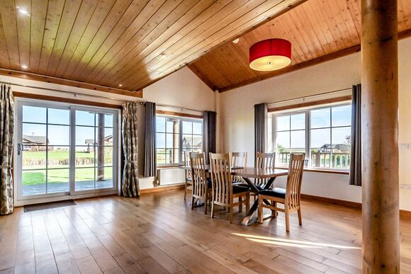 Dovetail Lodge - Hornsea Lakeside Lodges, Hornsea