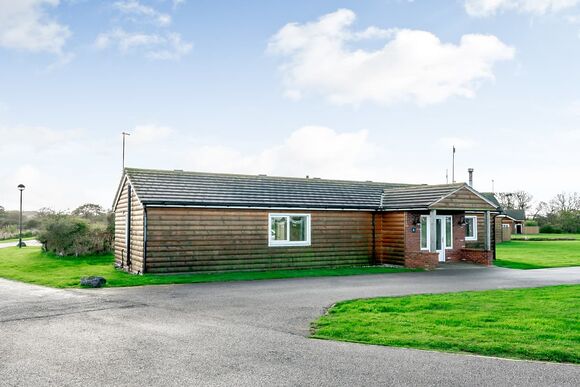 Kingfisher Lodge - Hornsea Lakeside Lodges, Hornsea
