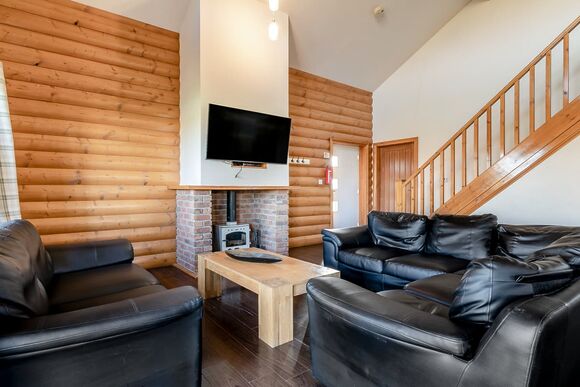 Skylark Lodge - Hornsea Lakeside Lodges, Hornsea