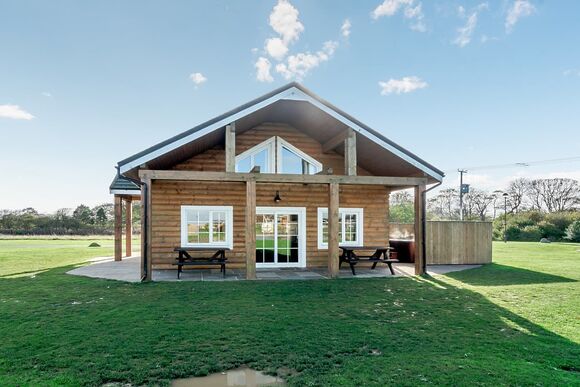 Oystercatcher Lodge - Hornsea Lakeside Lodges, Hornsea