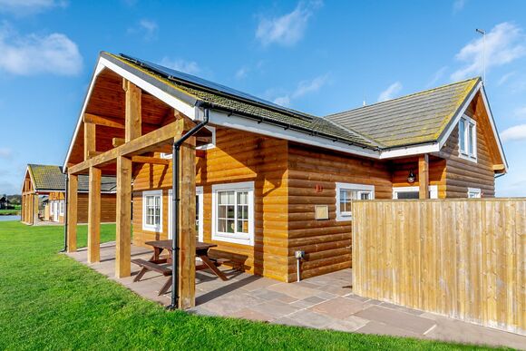 Teal Lodge - Hornsea Lakeside Lodges, Hornsea