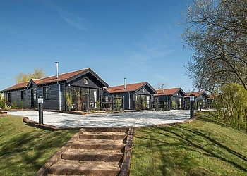 The Lakes Rookley, Rookley Village