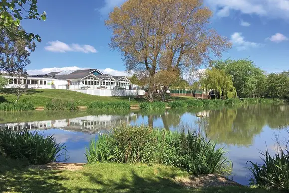 The Lakes Rookley, Rookley Village