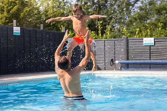 The Lakes Rookley, Rookley Village