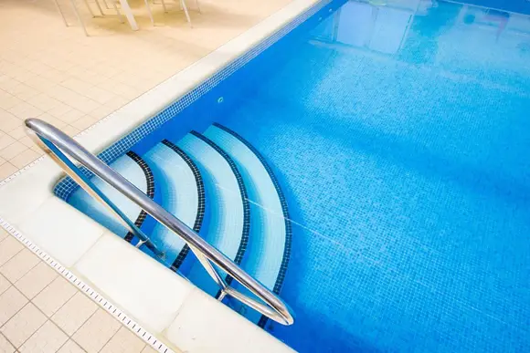 The Lakes Rookley, Rookley Village