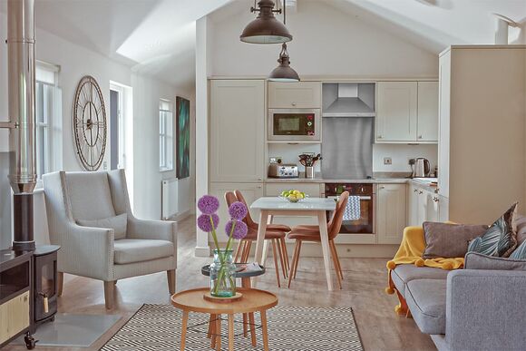 Exclusive The Lakehouse 4 Berth (Pet) - The Lakes Rookley, Rookley Village