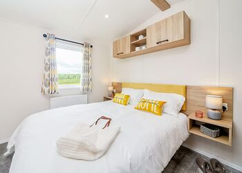 Signature 2 Bed Caravan Wheelchair Accessible - Wild Rose Holiday Park, Ormside, Appleby-in-Westmorland