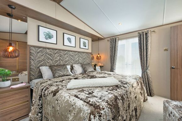 Autograph Junior Lodge 2 Bed with Hot Tub - Wild Rose Holiday Park, Ormside, Appleby-in-Westmorland