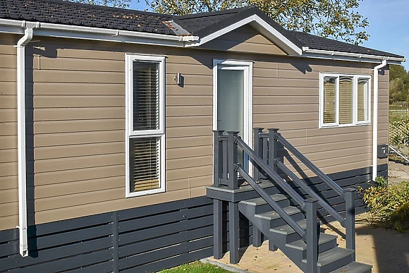 Riverside Holiday Park
