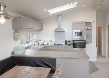3 Bed Platinum Hot Tub Lodge (Pet) - Ruda, Croyde Bay